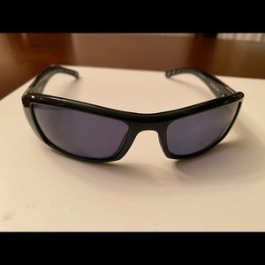 Costa Del Mar Santa Rosa sunglasses, black with grey lens